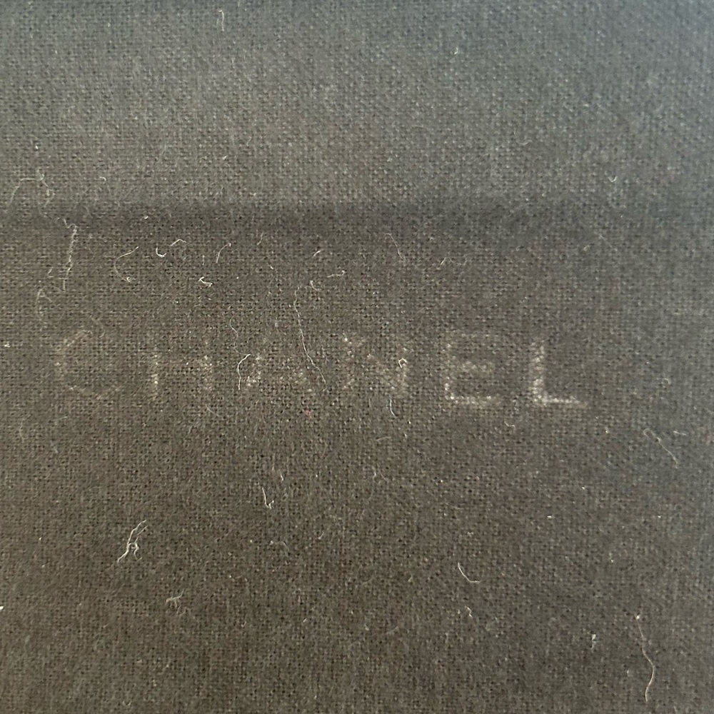 Chanel | Women’s Black Sunglasses  – Excellent Condition - Picture 11 of 11